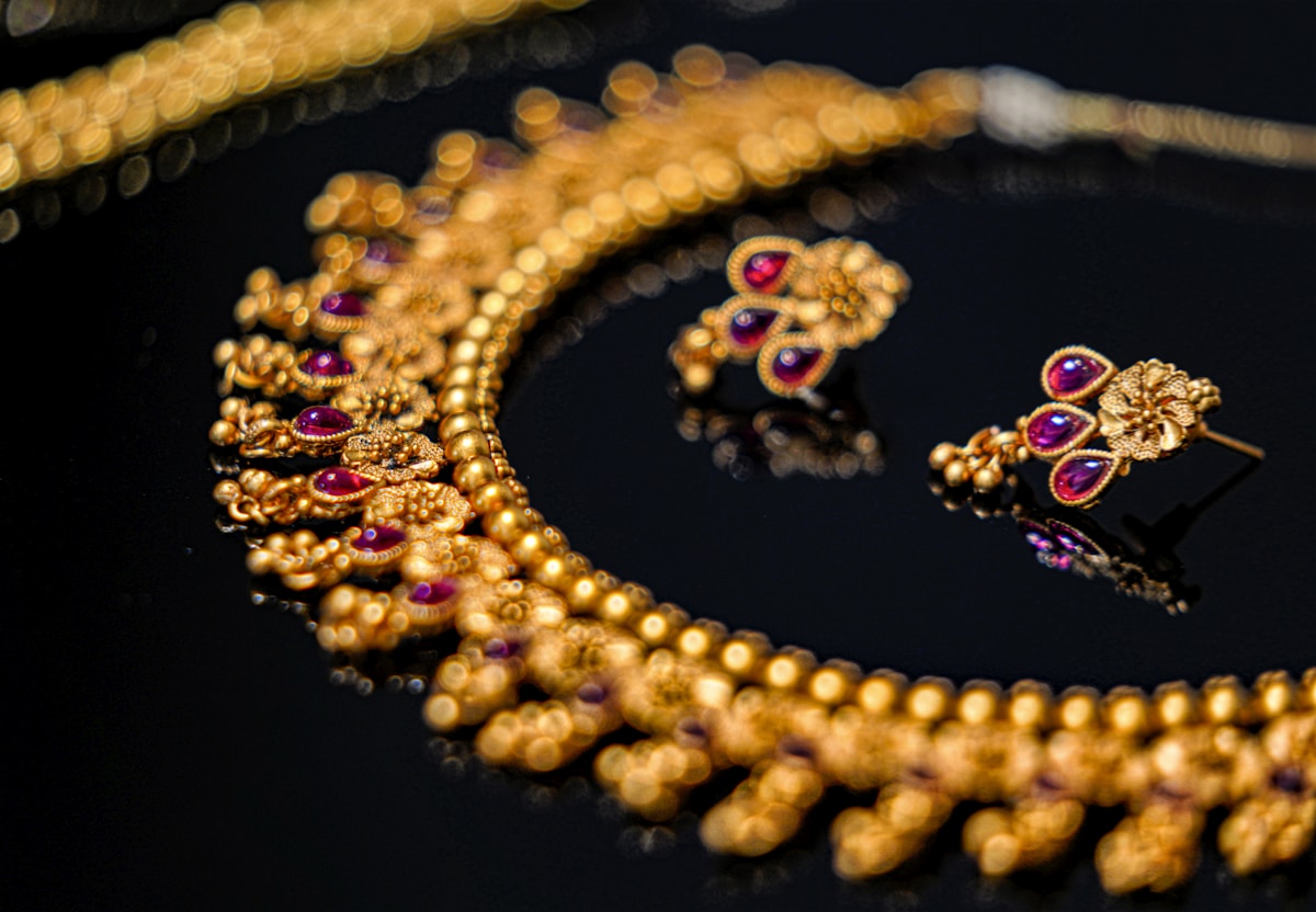 The Timeless Art of Indian Gold Jewelry: A Heritage Worth Wearing